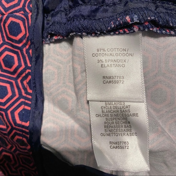 Laundry by Shelli Segal Geometric Slim Fit Capris - Picture 6 of 8